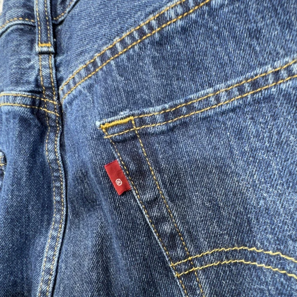 Levis 501 Jeans Mens 42x30 Blue Straight Denim Button Fly Cotton Classic Fit